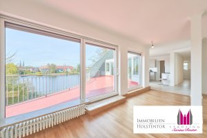 Traumhafte 4-Zimmer Wohnung - Luxus am Wasser - in Lübeck St. Gertrud
